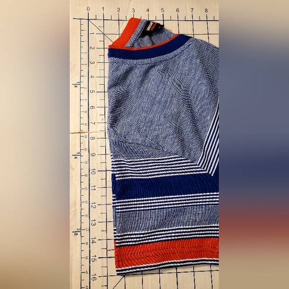 🔥NWOT Vroom Sport Performance Blue White Red Crew Neck T-shirt Men's US Small - Picture 5 of 7